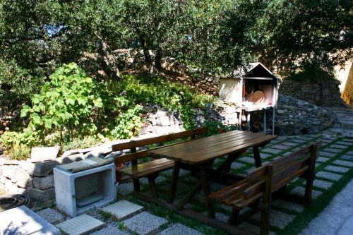 Apartments With A Parking Space Makarska - 6768