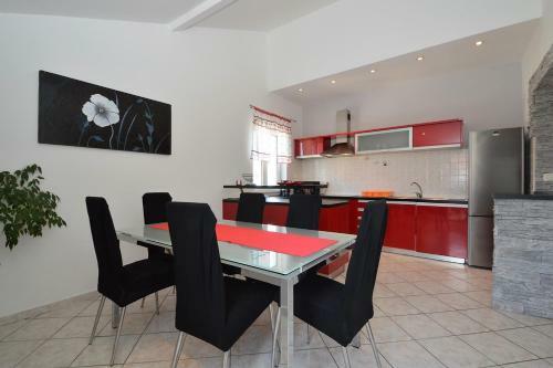 Apartamentos Luciana 3