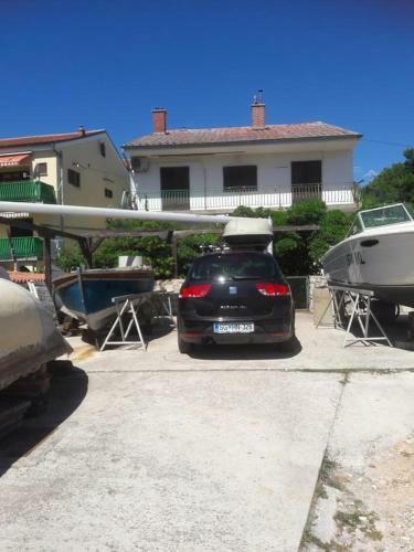 Apartments With A Parking Space Mali Losinj (Losinj) - 15858