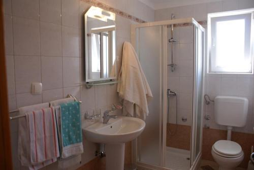 Apartments In Malinska/insel Krk 12794