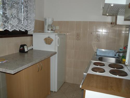Apartments In Malinska/insel Krk 13183