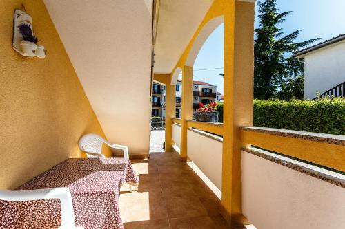 Apartments In Malinska/insel Krk 13213
