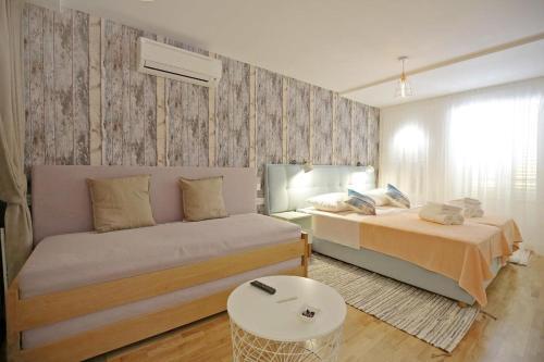 Hostal Triple Room Zadar 14030a