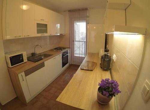 Apartments With Wifi Zadar - 12683