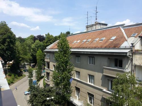 Haustor Apartment 2