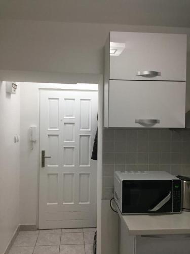 Apartments With Wifi Zagreb - 14623