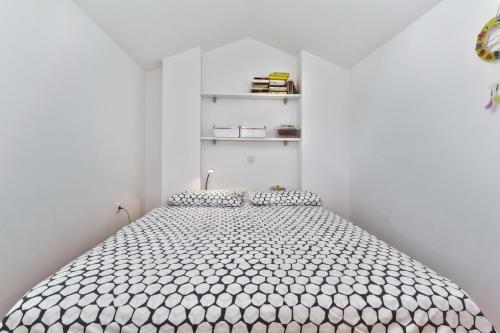 Hostal Diana House With Apartments