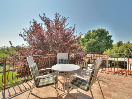 Hostal Paradinovic House With Apartments