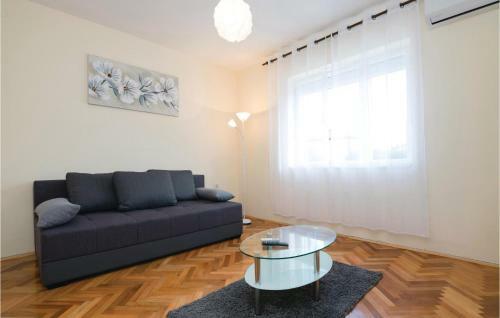 Two-bedroom Holiday Home In Sokusan