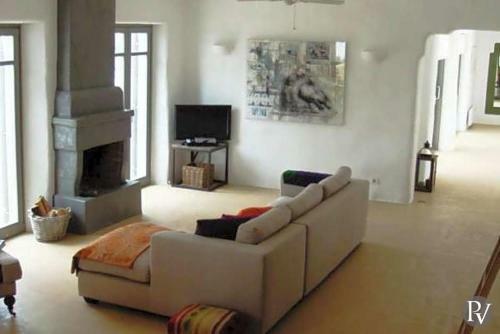 Paros Villa Sleeps 10 Pool