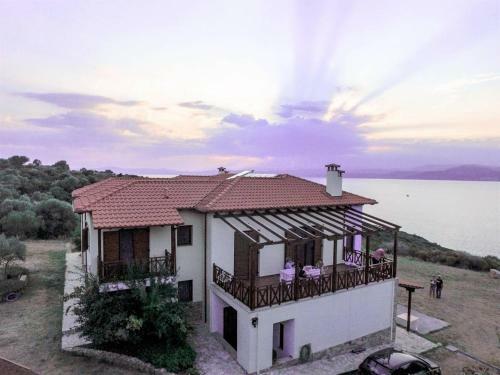 Marvelous Sea View Eco Studio