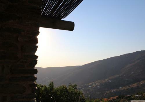 Villette Adonis Andros