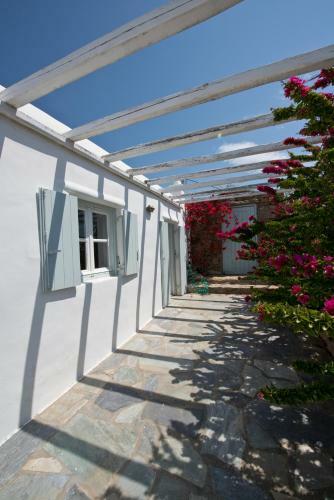 Newly-built Private, Luxury Villa With Private Pool In Ano Mera