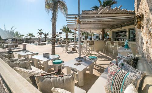 Hotel White Pearls-adults Only