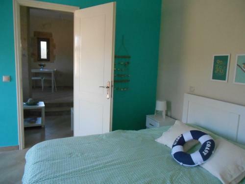 Arapakis Apartment 2