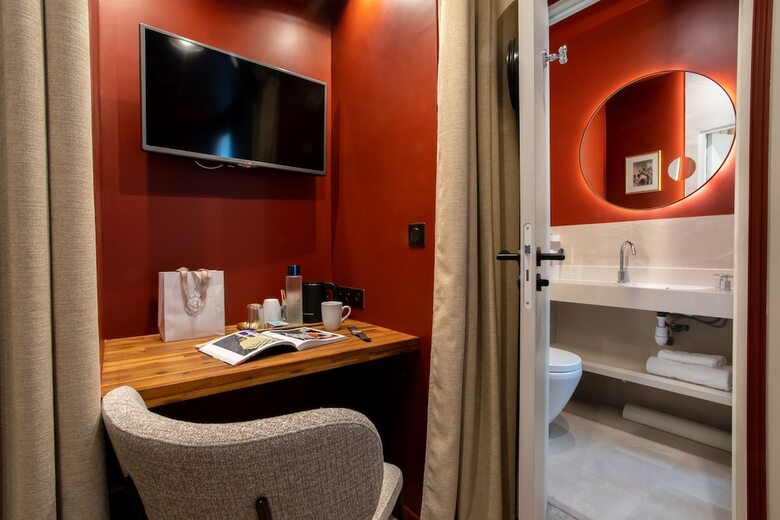 Hotel Sacha By Happyculture
