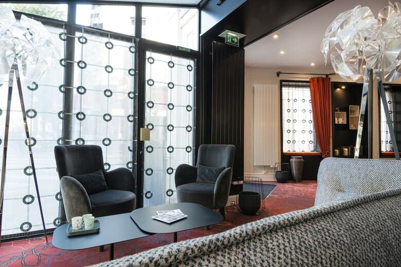 Hotel Plaza Etoile