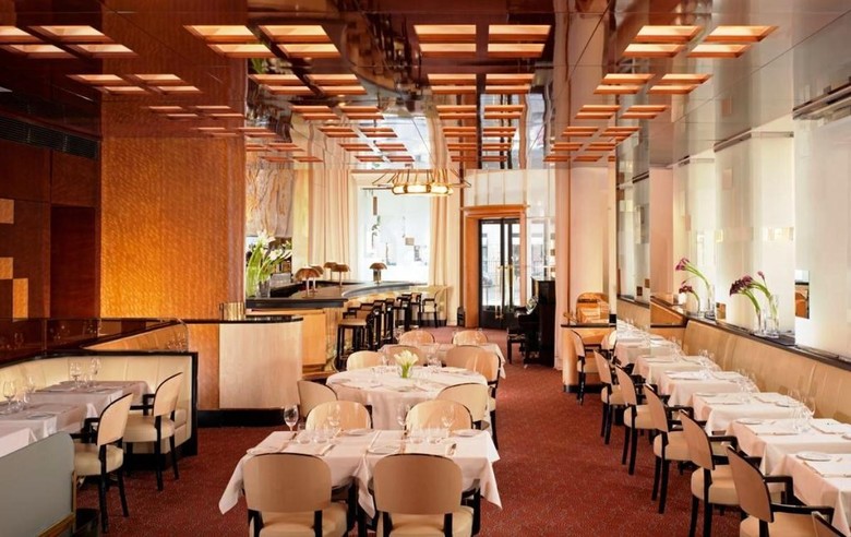 Hotel Plaza Athenee