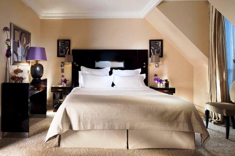 Hotel Plaza Athenee