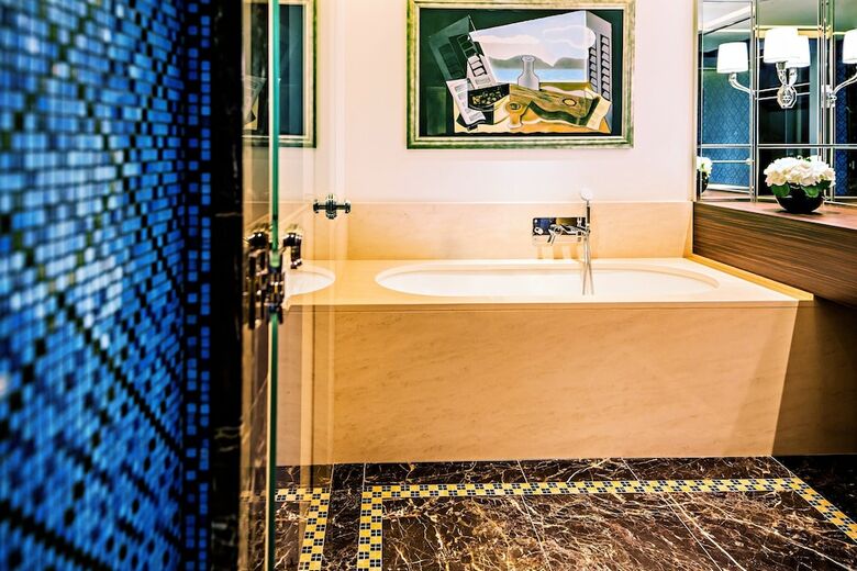 Hotel Prince De Galles