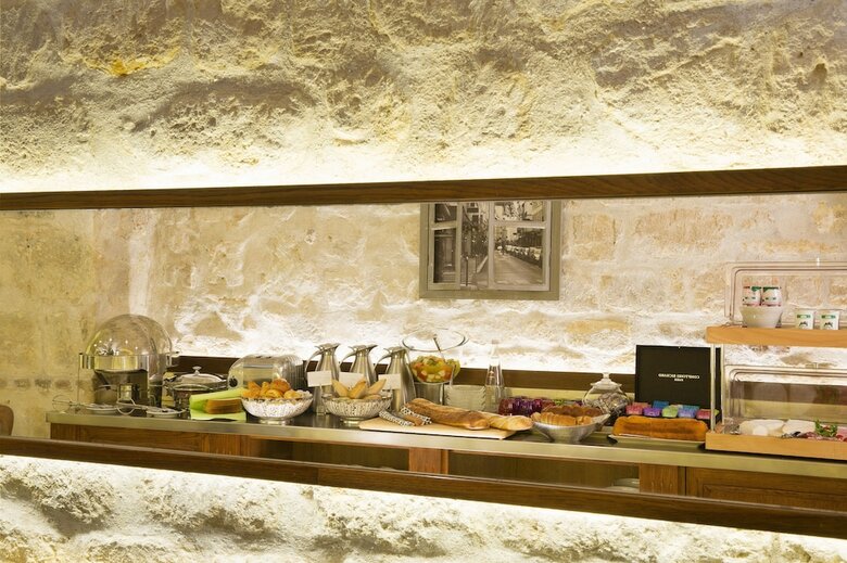 Hotel Relais Saint Honor�