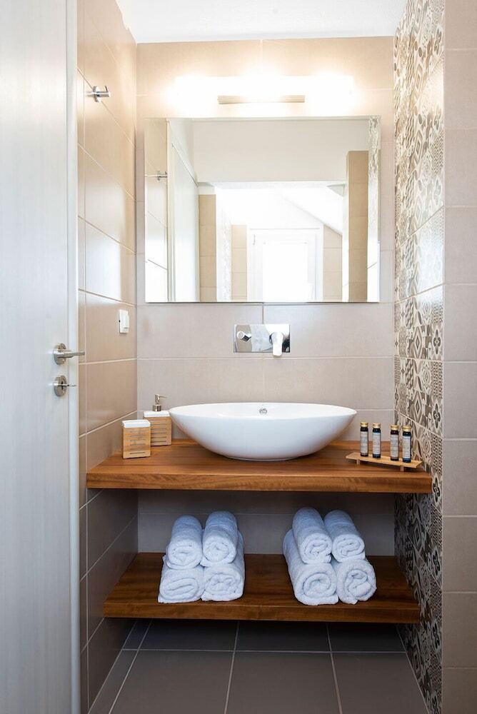 Villa Valery Suites