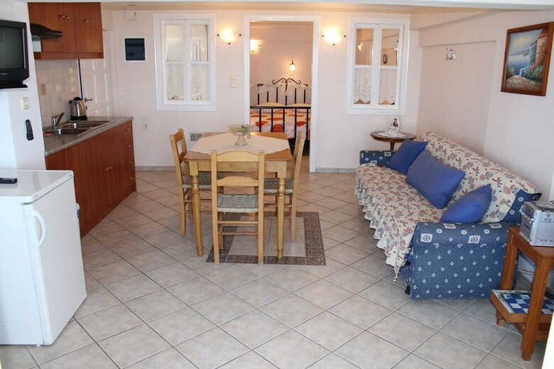 Villa By Hotel Thira