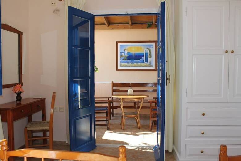 Villa By Hotel Thira