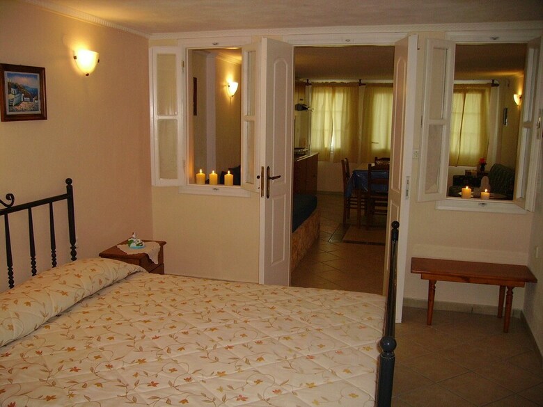Villa By Hotel Thira