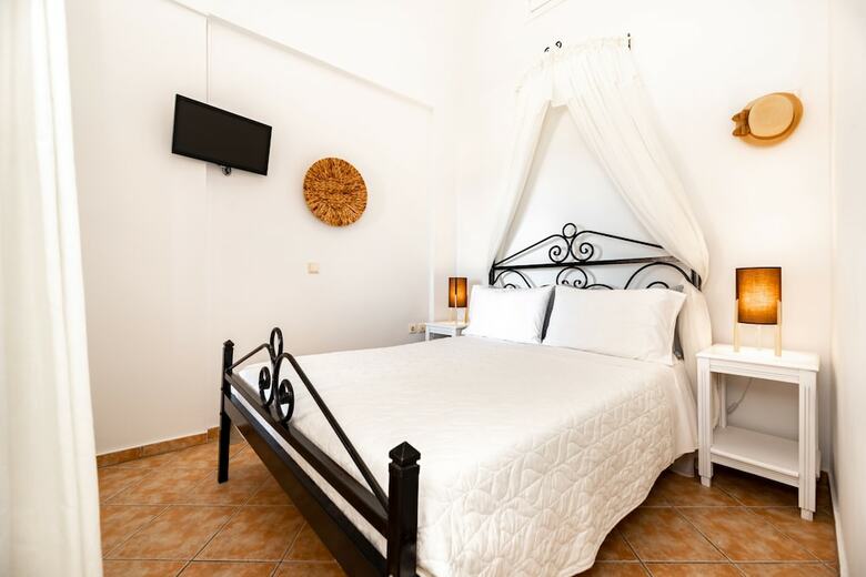 Villa By Hotel Thira