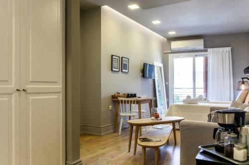 Apartamento Candia Studios & Rooms
