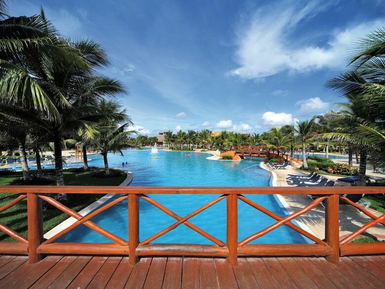 Hotel Barcelo Maya Colonial