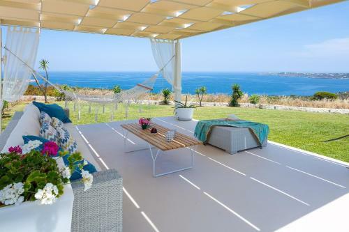 Elias Luxury Villa