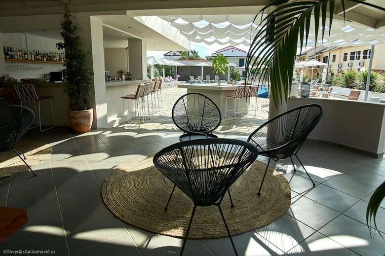 Hostal Fardini Seaside Hotel