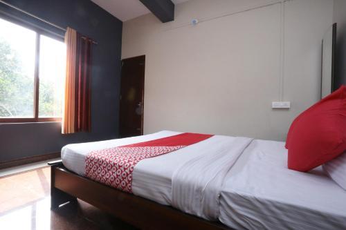 Hotel Oyo 10387 Edakkal Holiday Home