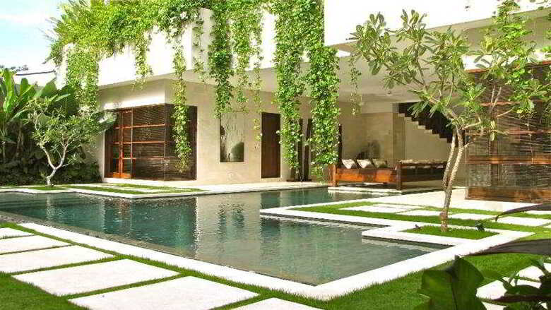 Villa Nyaman