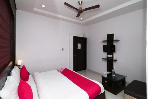 Oyo 5189 Hotel East Lite