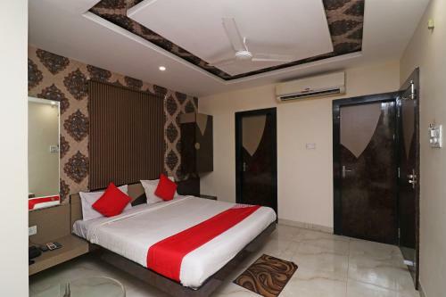 Oyo 27611 Hotel Shree Regency