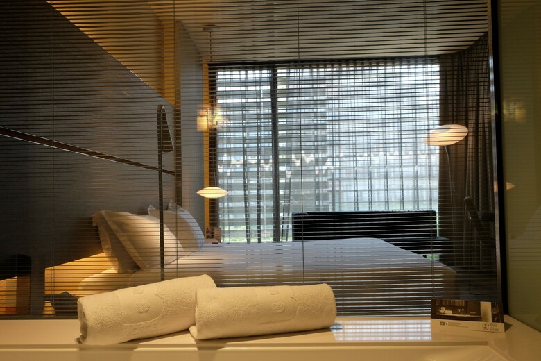 B-hotel