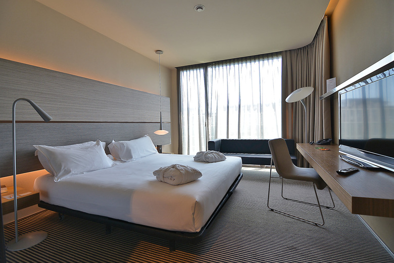 B-hotel
