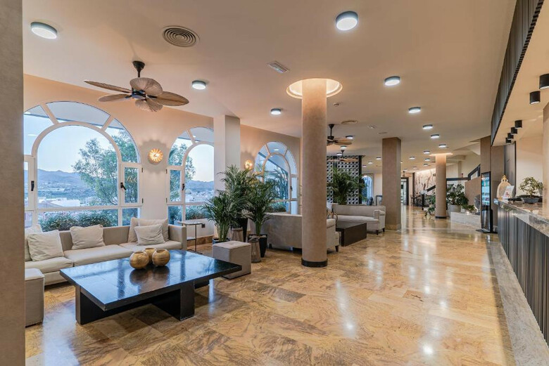 Hotel Ramada Resort By Wyndham Puerto de Mazarron