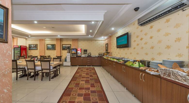 May Hotel