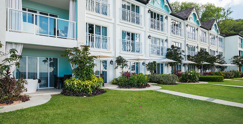 Hotel Sandals Regency La Toc