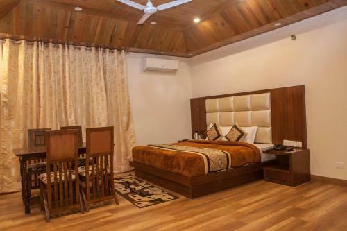 Hotel Dharamshala Paradise
