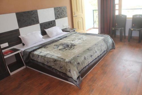 Hostal Snow View Rooms In Naddi