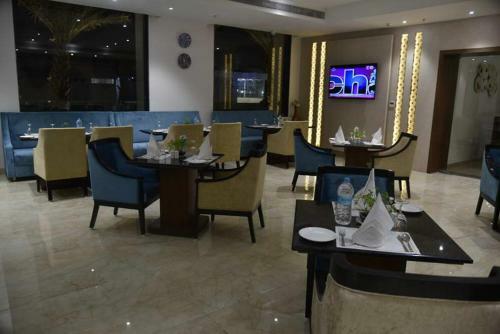 Pride Hotel & Convention Centre Indore