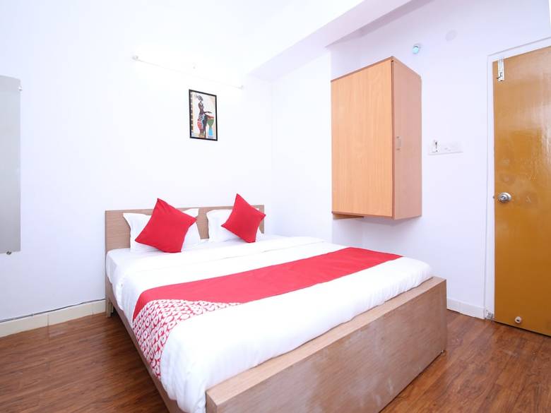 Hotel Oyo 15094 Sukooon City View