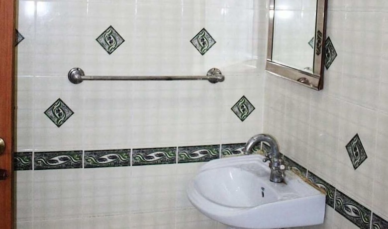 Adb Rooms Hotel Vallabh Darshan