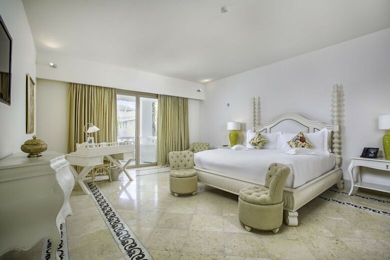 Hotel Eden Roc En Cap Cana