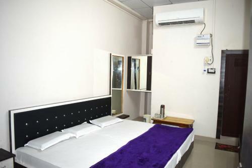 Hotel Gokul